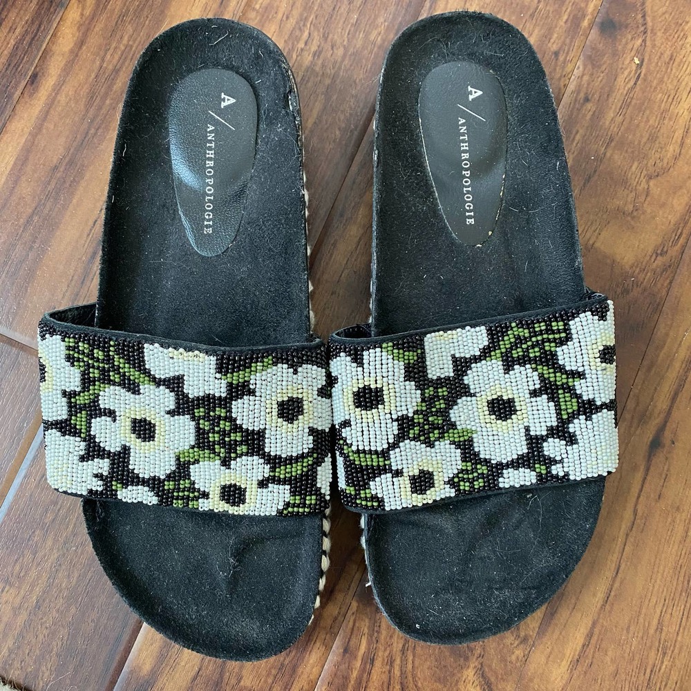 Anthropologie Black White Floral Beaded Slip On Slides Sandals Size 8